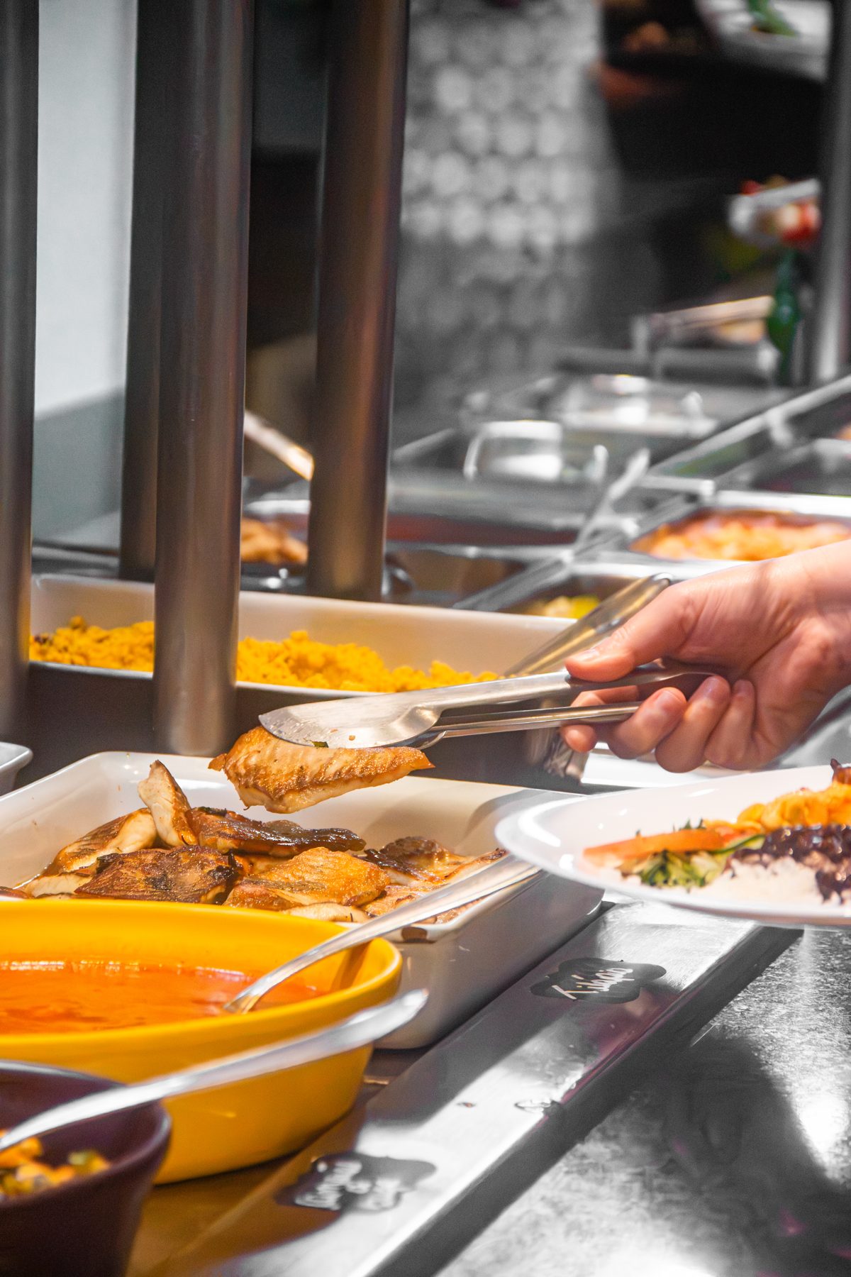 Buffet de pratos quentes